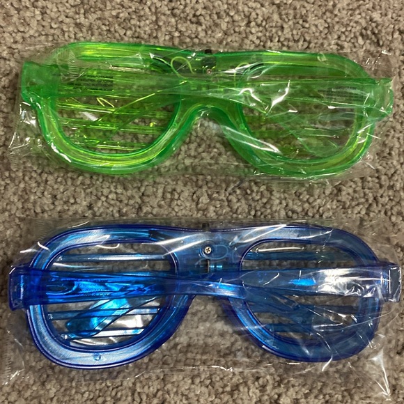 Light up Glasses LED Adult Glow in the Dark Glasses - Picture 5 of 6
